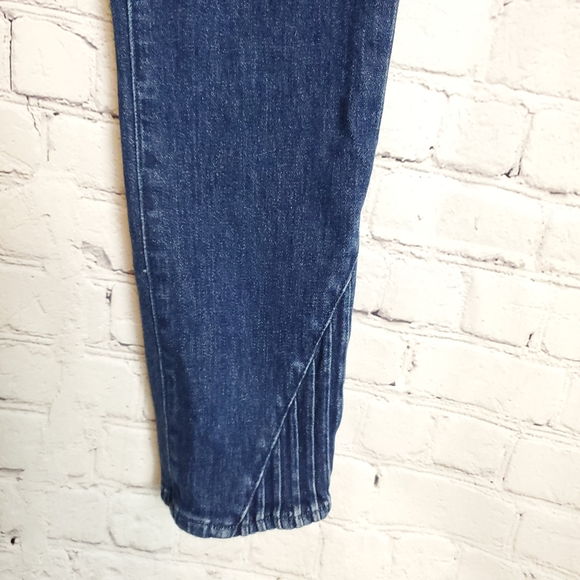 Jbrand Ruby High-Rise Cropped Cigarette Match Jean - Picture 6 of 8